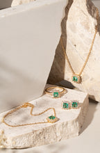 Load image into Gallery viewer, - Earring Victoire -

